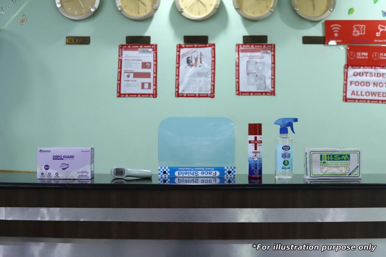 Oyo Hotel Blue Diamond Amhedabad Dış mekan fotoğraf